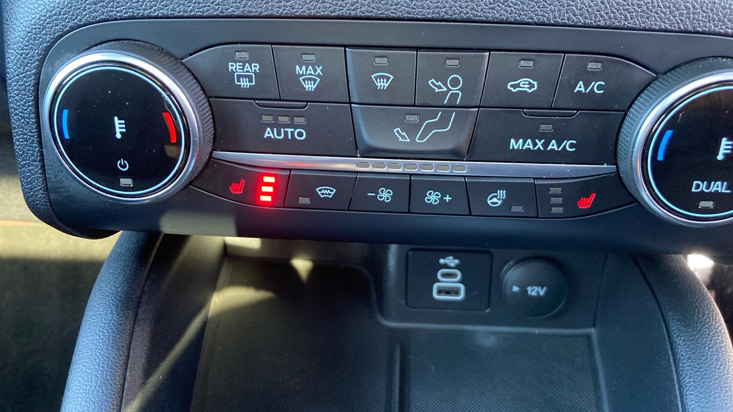 Used Ford Kuga 2023 for sale - 77946018: Photo 34