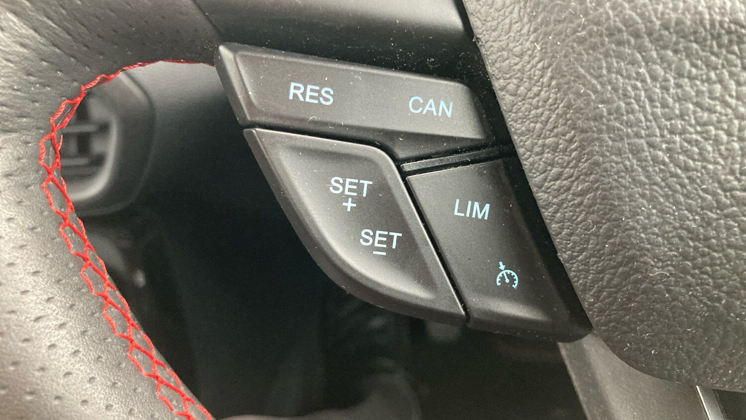 Used Ford Ecosport 2023 for sale - 77548128: Photo 28