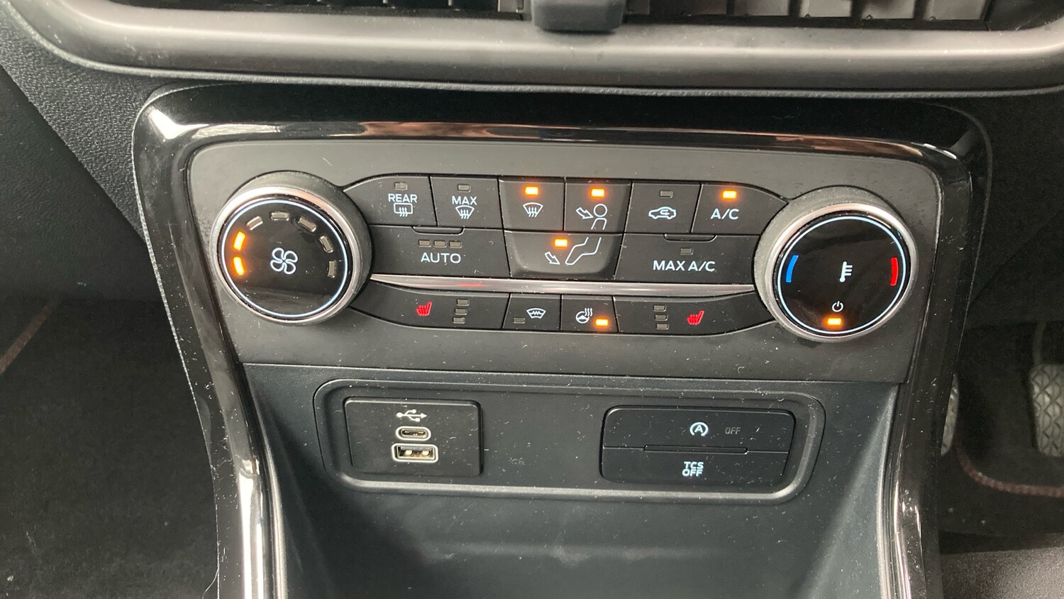 Used Ford Ecosport 2023 for sale - 77548128: Photo 30