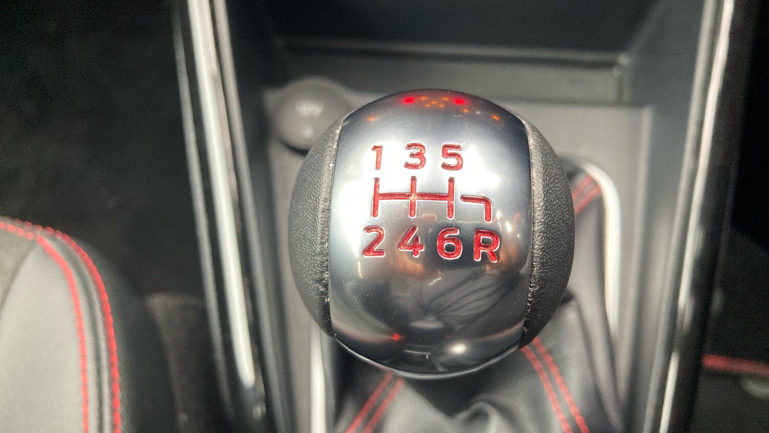 Used Ford Ecosport 2023 for sale - 77548128: Photo 32