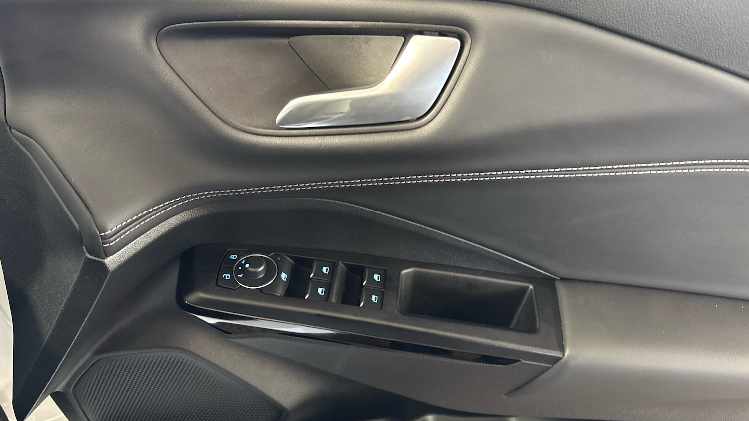 Used Ford Puma 2024 for sale - 76779240: Photo 23