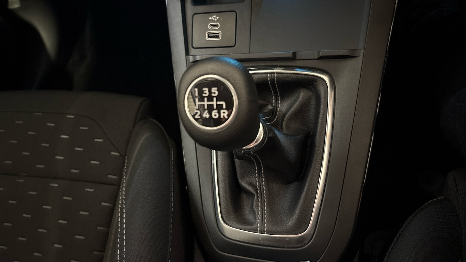 Used Ford Puma 2024 for sale - 76779240: Photo 45