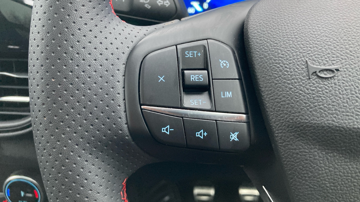 Used Ford Kuga 2023 for sale - 77474610: Photo 27