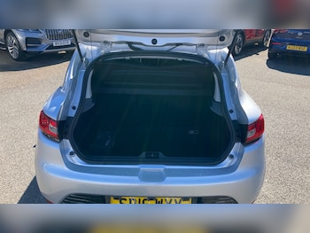 Used Renault Clio 2016 for sale - 78381354: Photo