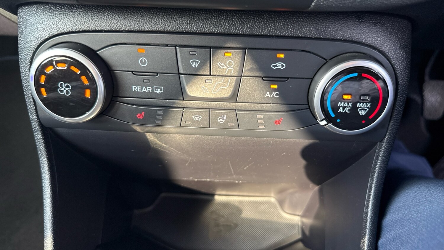 Vehicle 29
