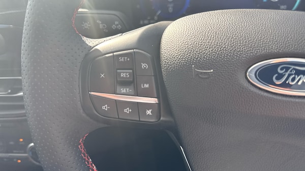 Used Ford Kuga 2023 for sale - 76186570: Photo 30
