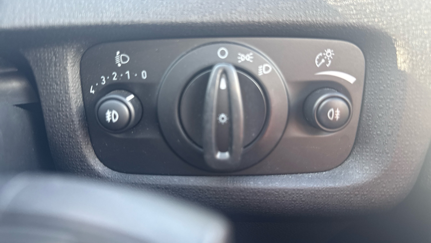 Used Ford Fiesta 2017 for sale - 78045434: Photo 29