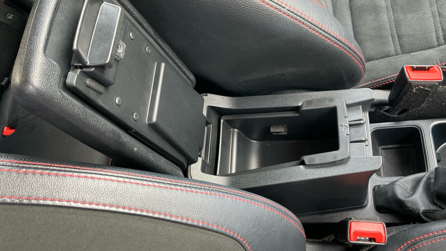 Used Ford Ecosport 2019 for sale - 76853572: Photo 26