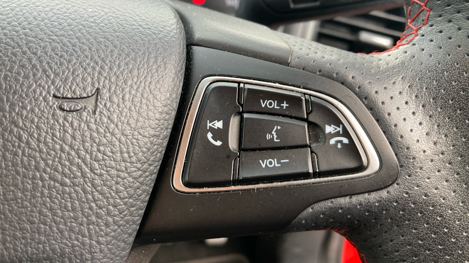 Used Ford Ecosport 2019 for sale - 76853572: Photo 28