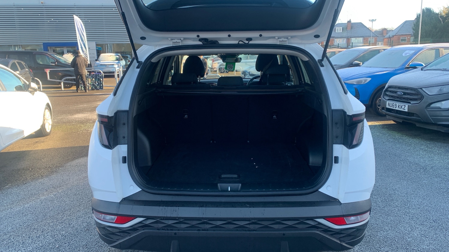 Used Hyundai TUCSON 2022 for sale - 76712312: Photo 4