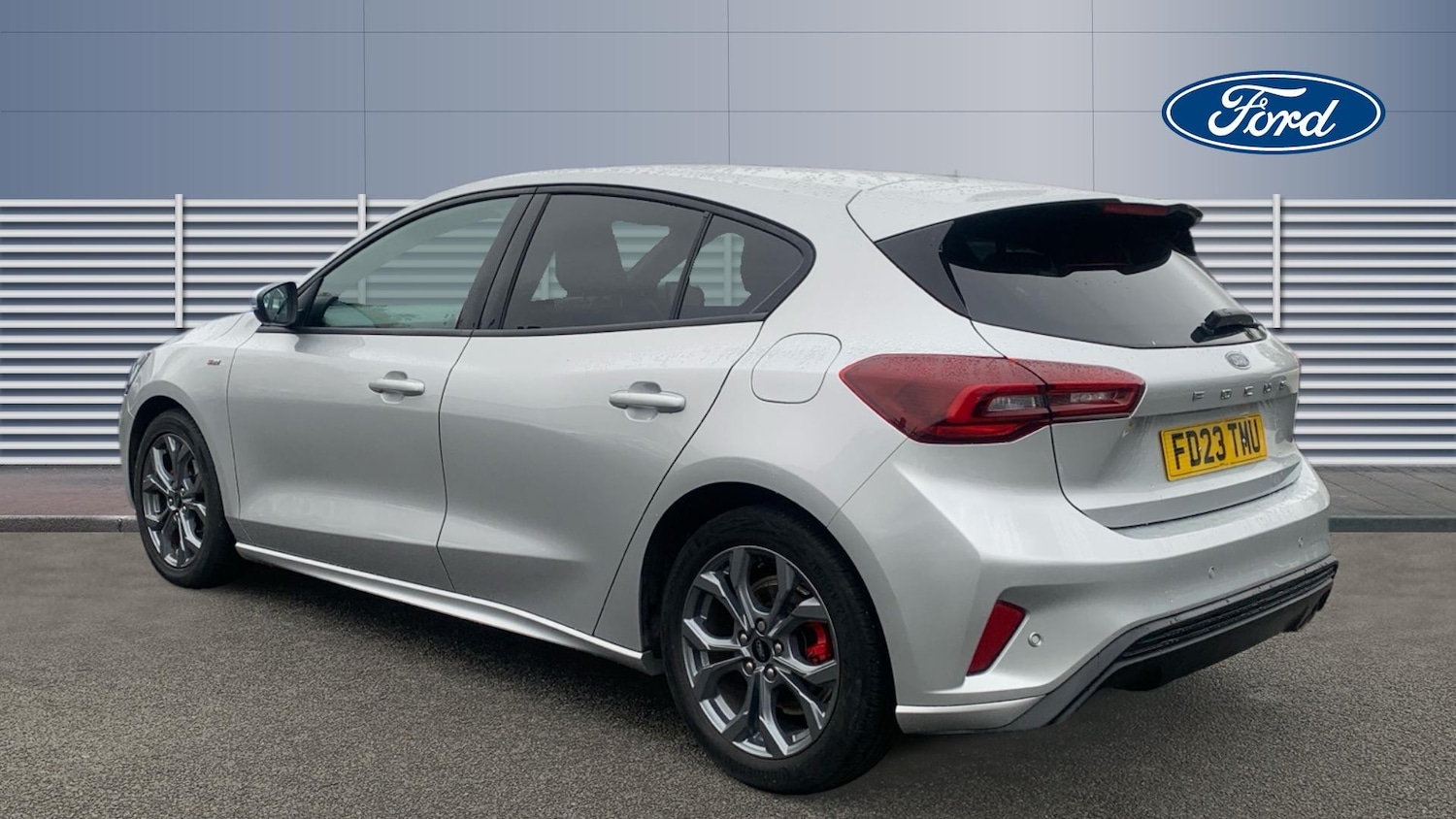 Used Ford Focus 2023 for sale - 76262776: Photo 2