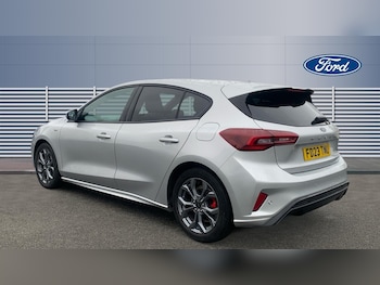 Used Ford Focus 2023 for sale - 76262776: Photo