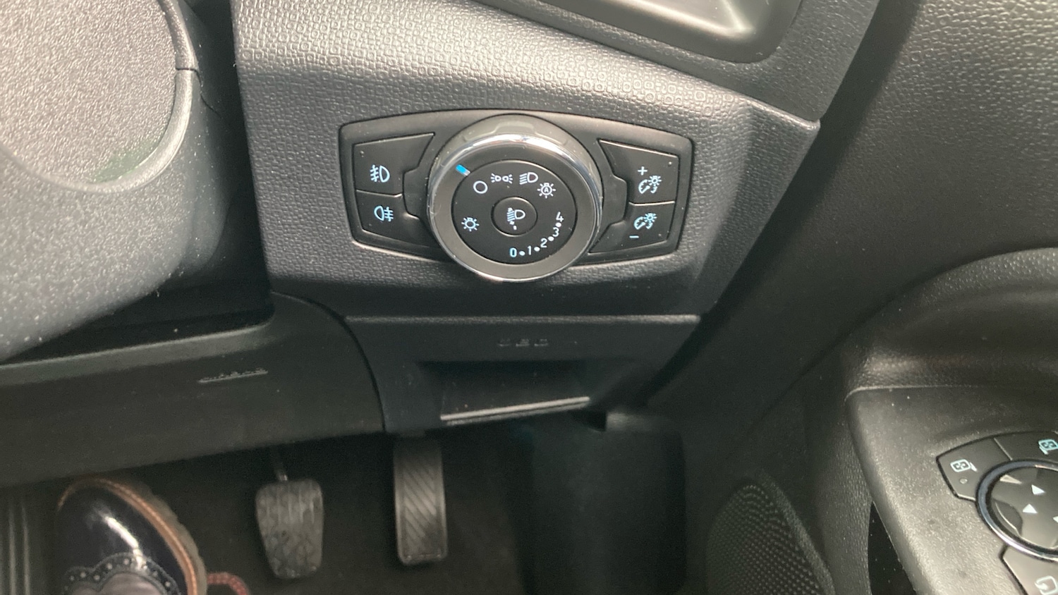 Used Ford Ecosport 2022 for sale - 76517891: Photo 26