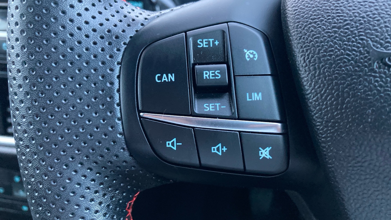 Used Ford Puma 2023 for sale - 76129311: Photo 32