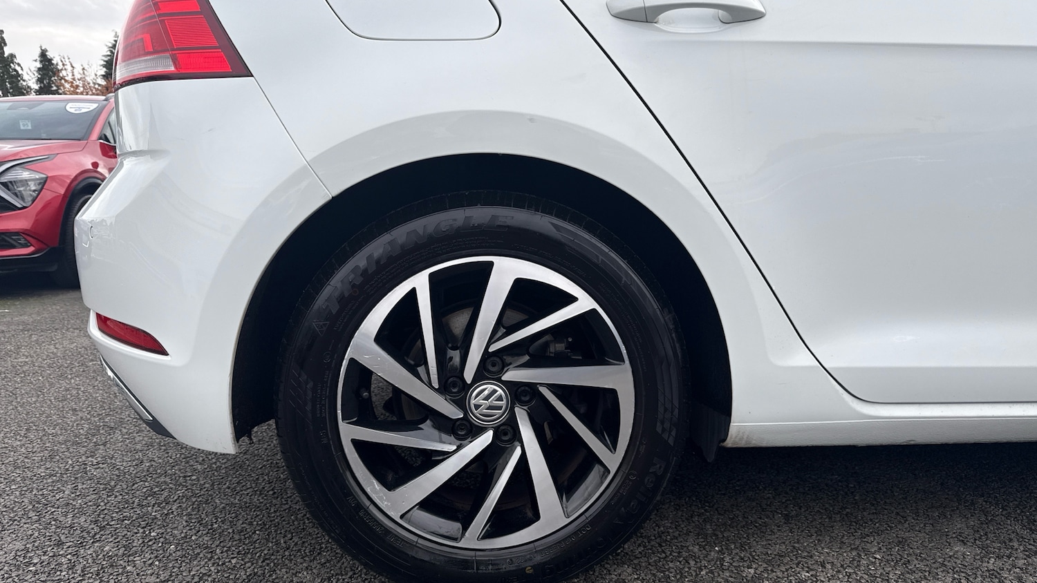 Used Volkswagen Golf 2020 for sale - 77129419: Photo 7