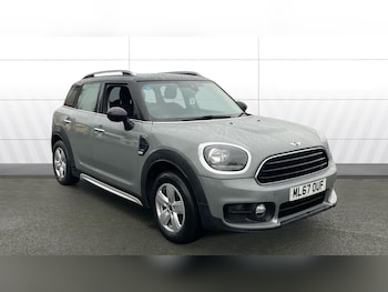 Used MINI Countryman 2017 for sale - 77487042: Photo