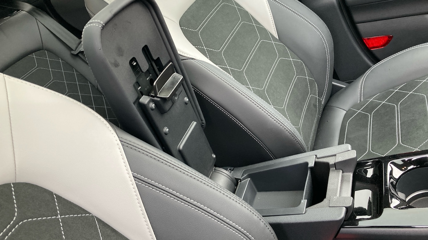 Used Ford Puma 2025 for sale - 76719960: Photo 24