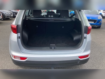 Used Kia Sportage 2018 for sale - 75962256: Photo