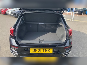 Used Volkswagen T-Roc 2021 for sale - 78914791: Photo
