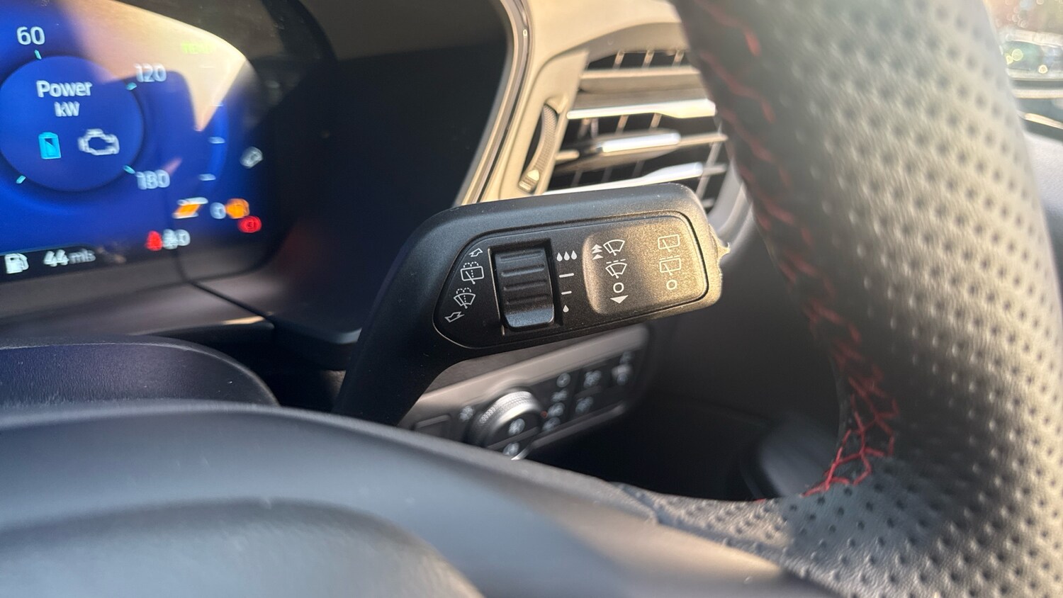 Used Ford Kuga 2023 for sale - 78093343: Photo 32