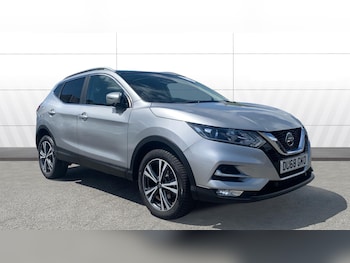 Used Nissan Qashqai 2018 for sale - 78901342: Photo