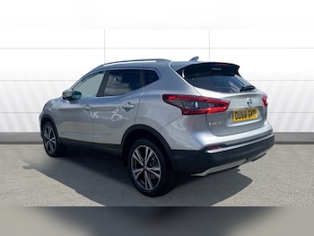 Used Nissan Qashqai 2018 for sale - 78901342: Photo