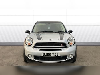 Used MINI Countryman 2016 for sale - 76625620: Photo
