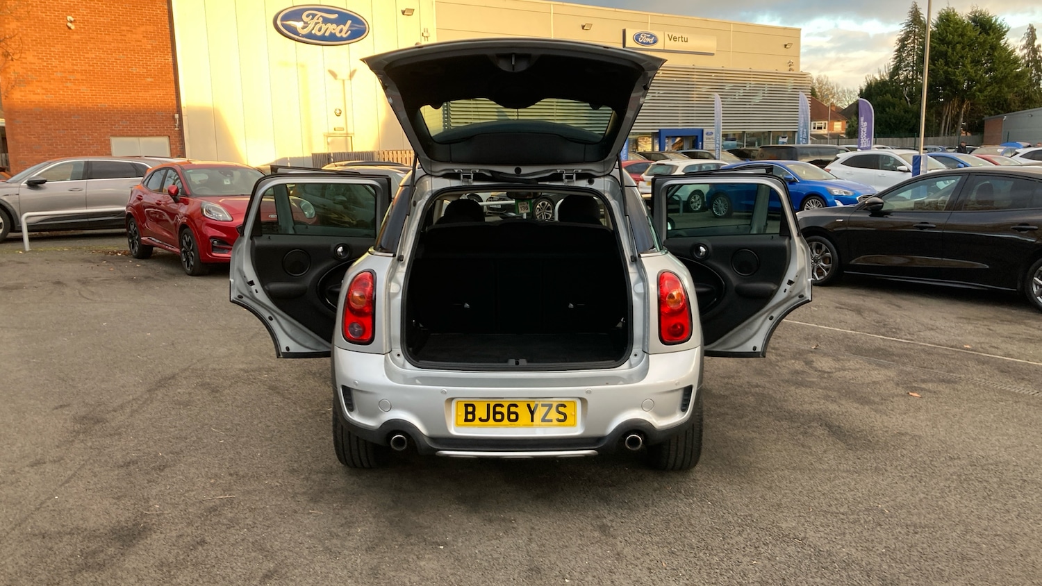 Used MINI Countryman 2016 for sale - 76625620: Photo 51
