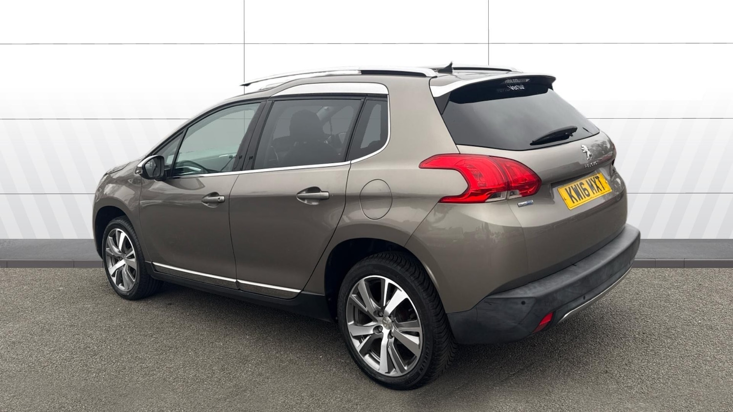 Used Peugeot 2008 2016 for sale - 77830415: Photo 2