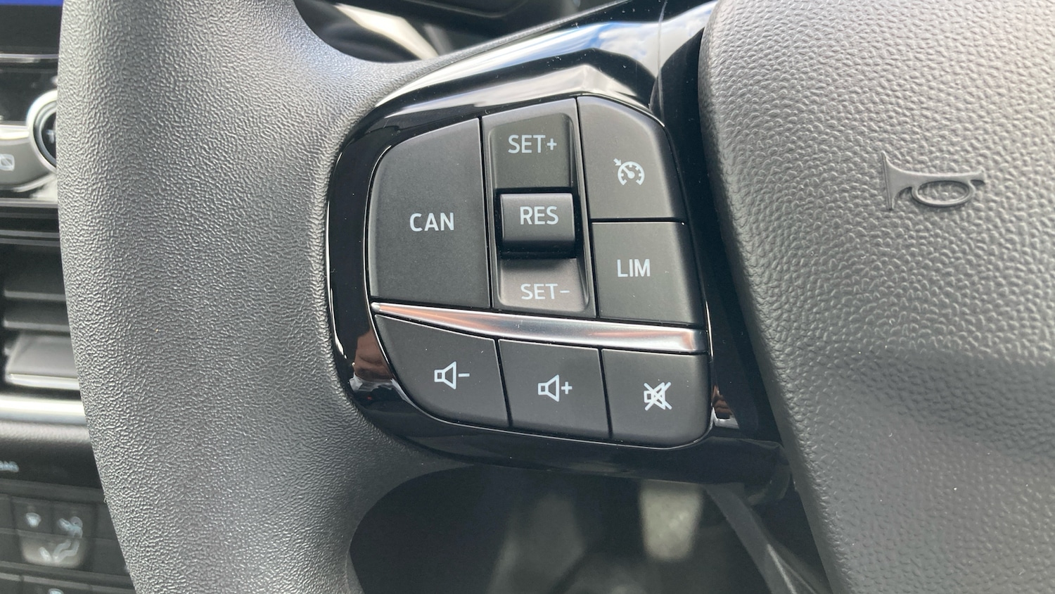 Vehicle 33
