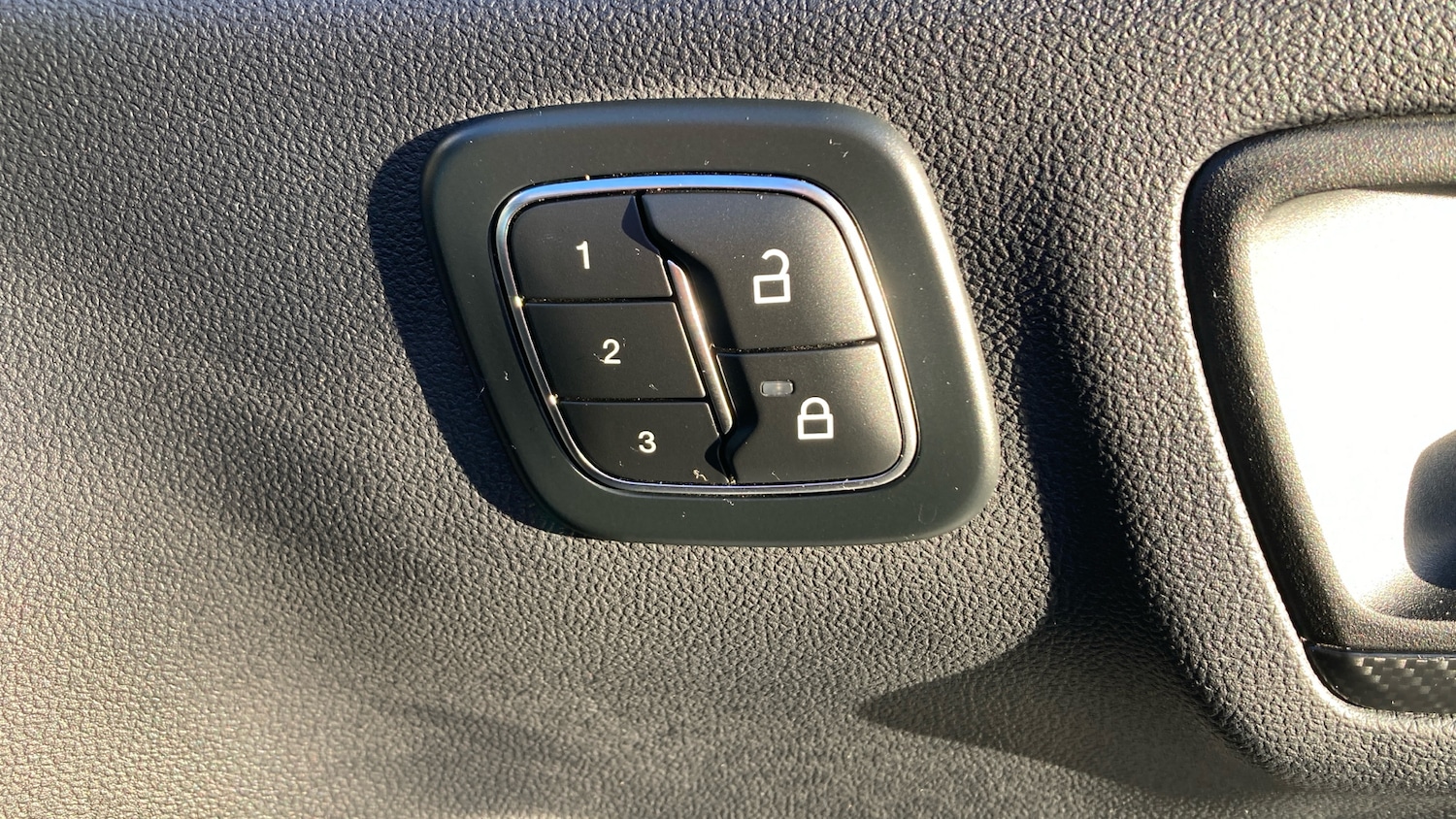 Used Ford Kuga 2025 for sale - 76640778: Photo 37