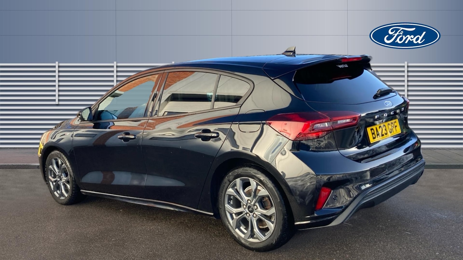 Used Ford Focus 2023 for sale - 77164695: Photo 2