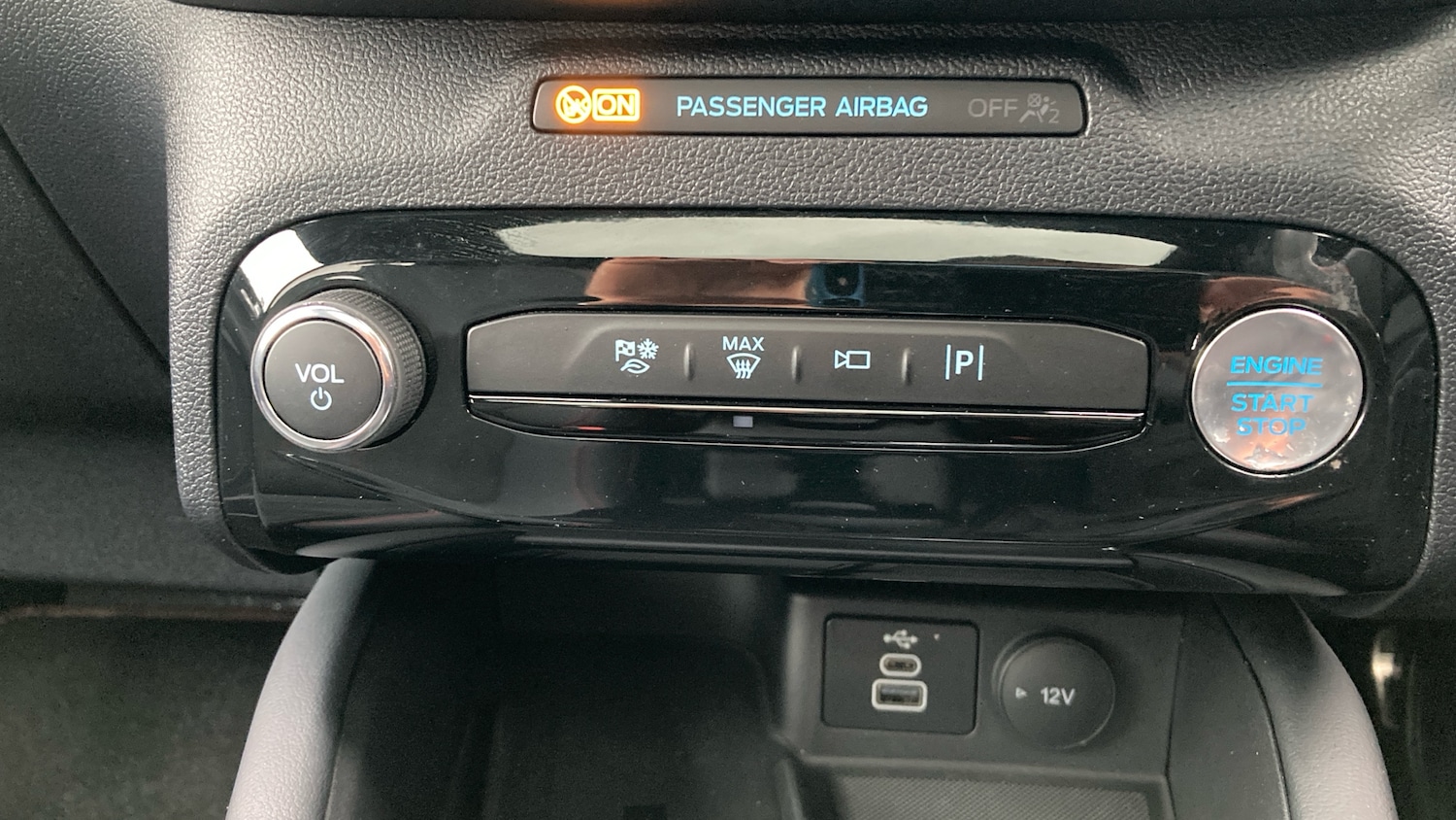 Used Ford Kuga 2024 for sale - 77167947: Photo 26