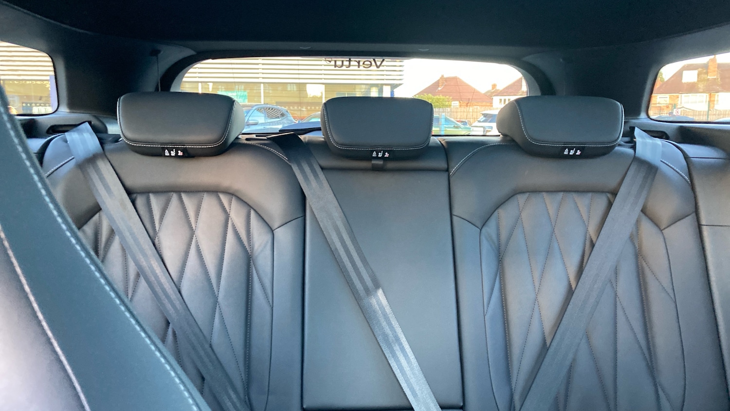 Used Ford Explorer 2024 for sale - 77946990: Photo 15