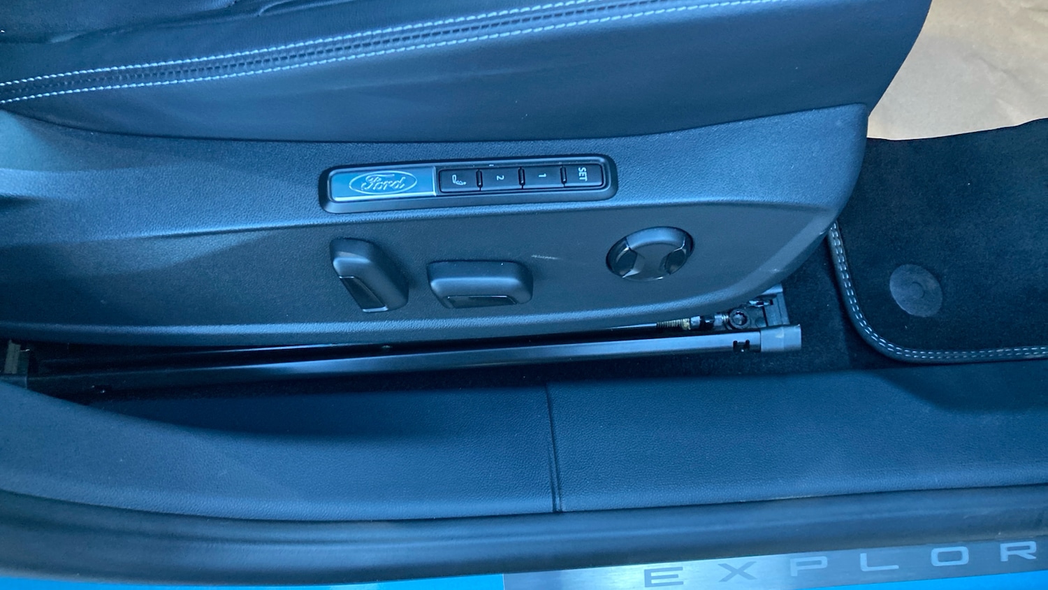 Used Ford Explorer 2024 for sale - 77946990: Photo 29