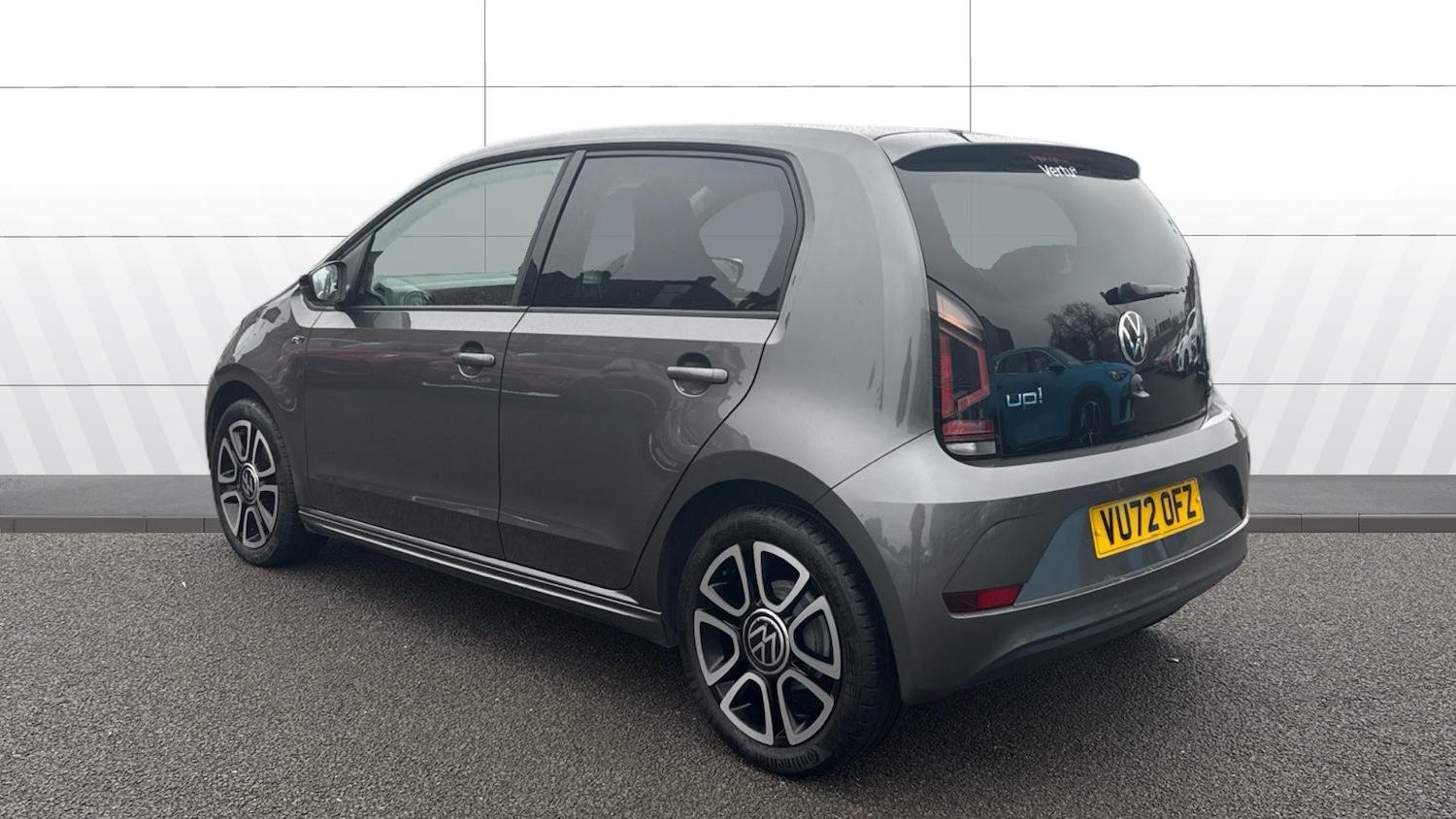 Used Volkswagen up! 2022 for sale - 77431048: Photo 2