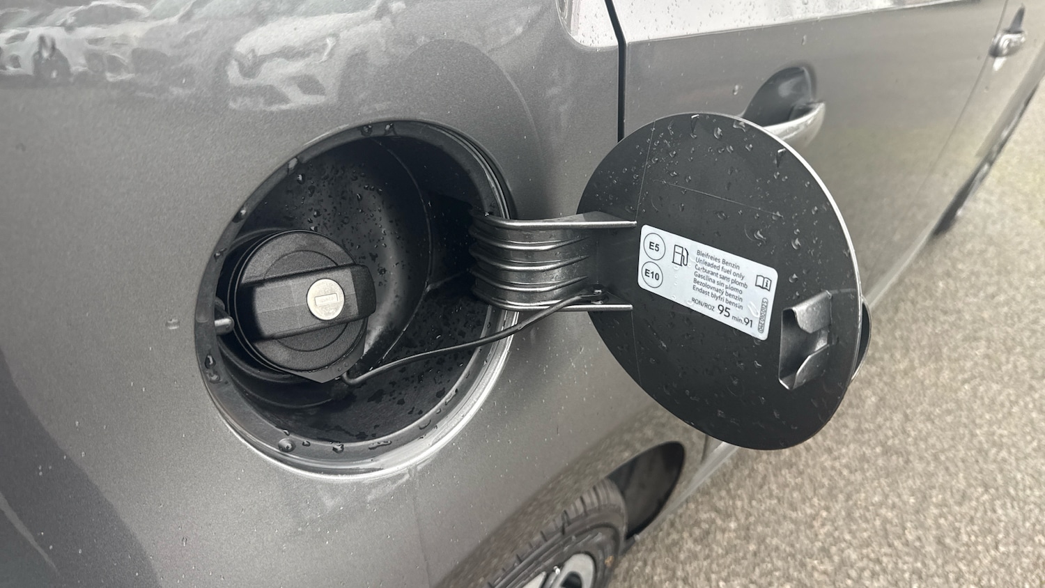 Used Volkswagen up! 2022 for sale - 77431048: Photo 22