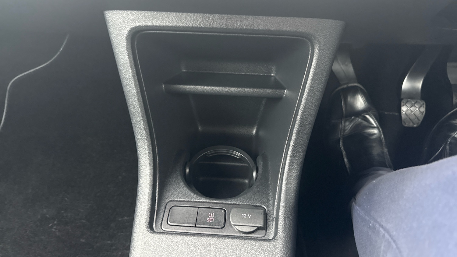 Used Volkswagen up! 2022 for sale - 77431048: Photo 43