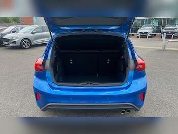 Used Ford Focus 2023 for sale - 78542910: Photo