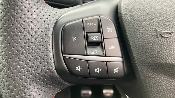 Used Ford Kuga 2023 for sale - 76220650: Photo 23