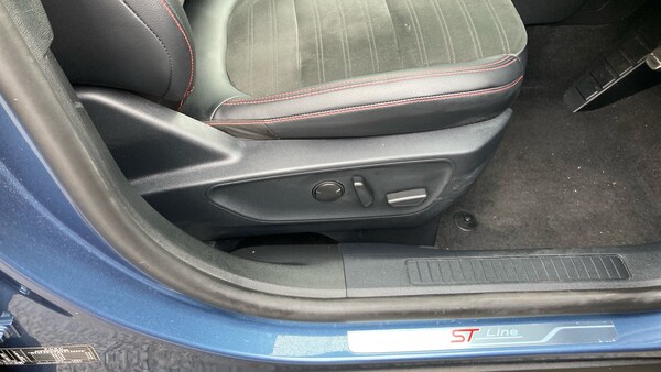 Used Ford Kuga 2023 for sale - 76220650: Photo 28
