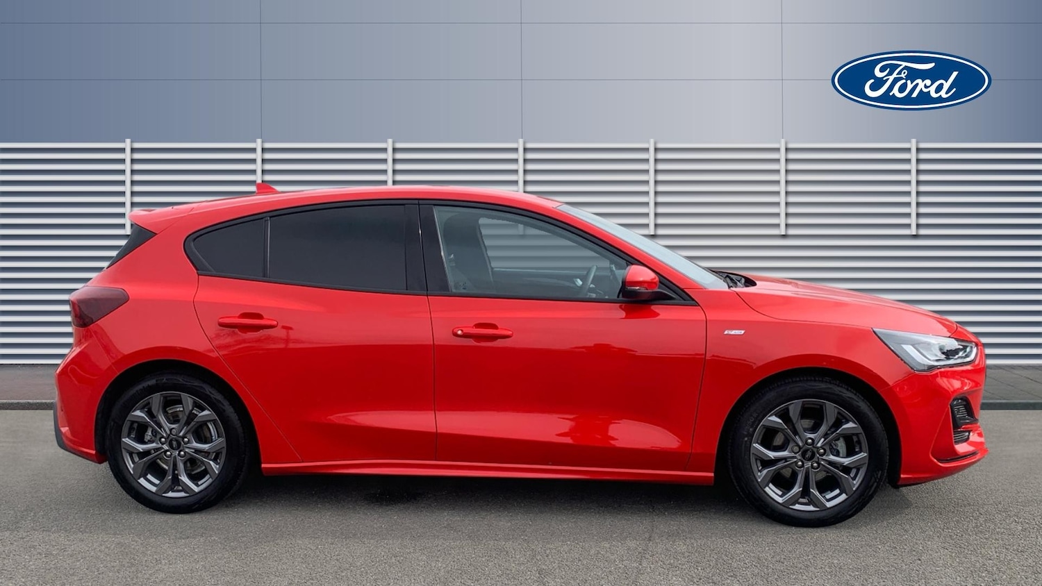 Used Ford Focus 2023 for sale - 77996902: Photo 5