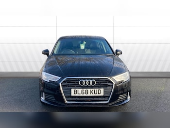 Used Audi A3 2018 for sale - 76525632: Photo