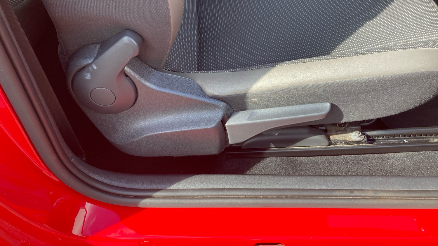 Used Volkswagen up! 2014 for sale - 77830411: Photo 22