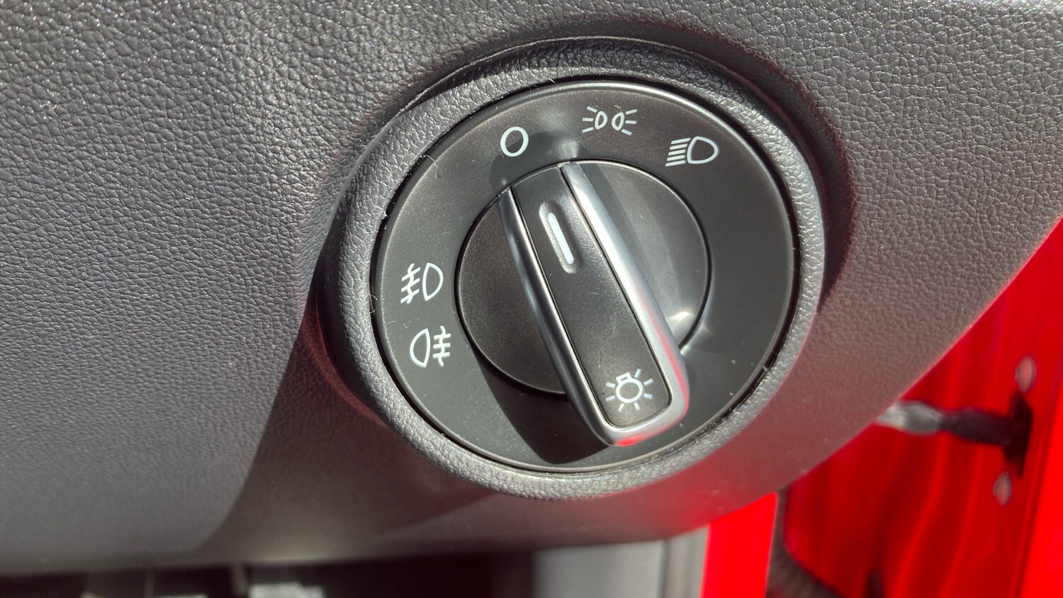 Used Volkswagen up! 2014 for sale - 77830411: Photo 24