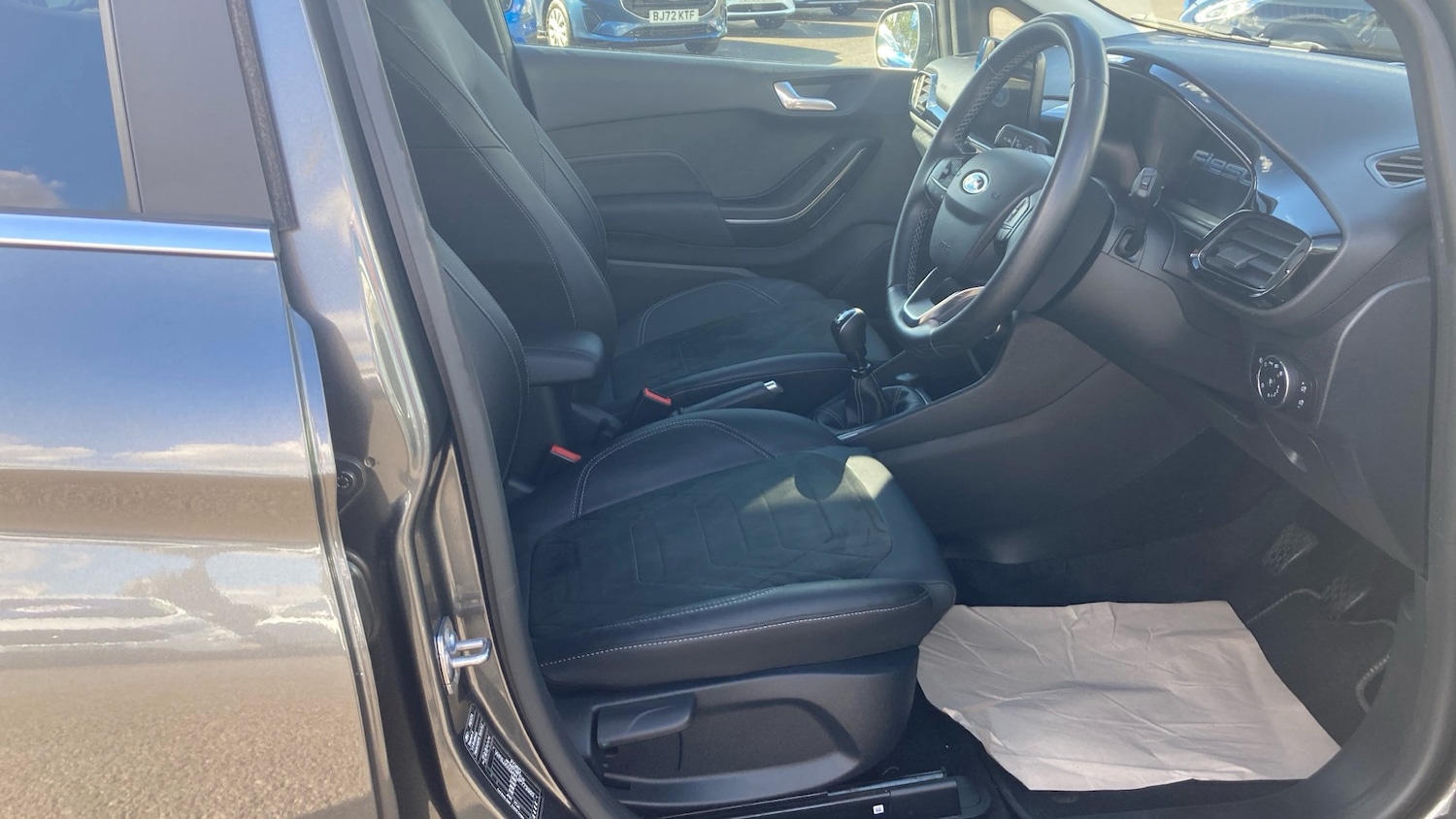 Vehicle 22
