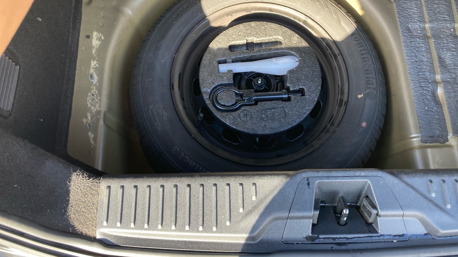 Vehicle 44