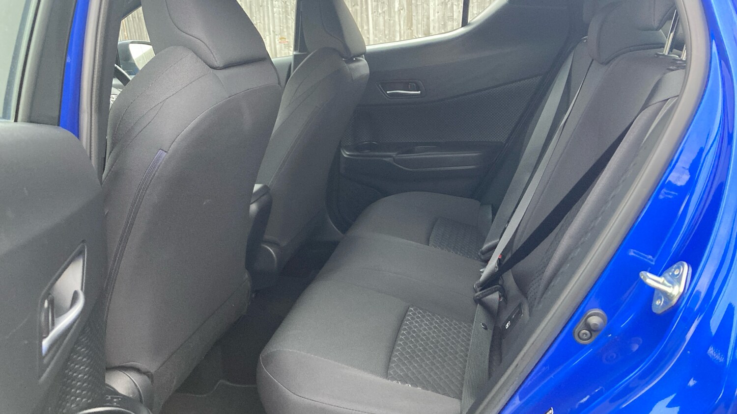 Used Toyota C-HR 2022 for sale - 76219099: Photo 16