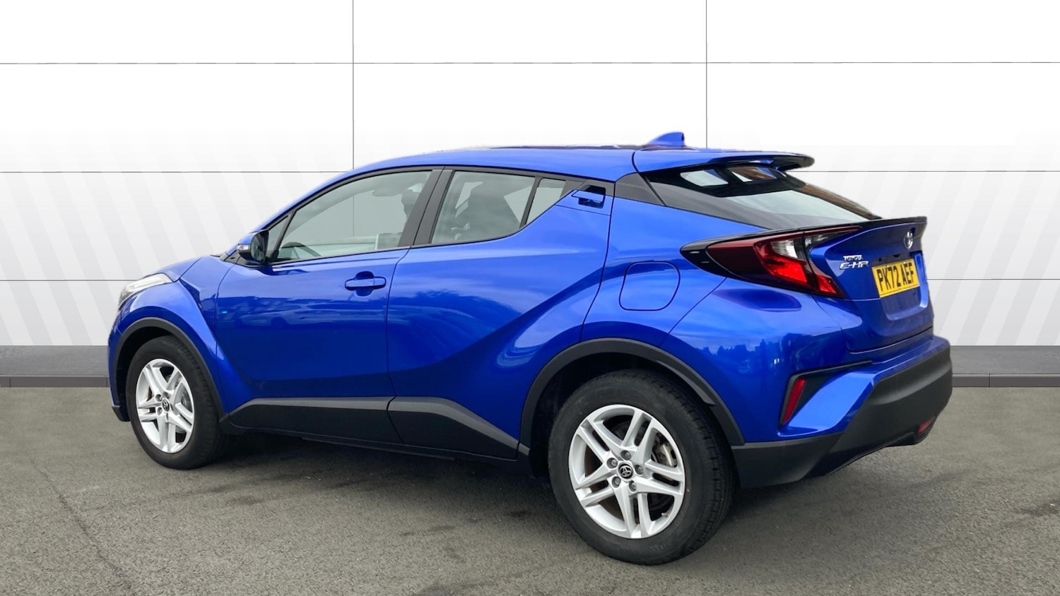 Used Toyota C-HR 2022 for sale - 76219099: Photo 2
