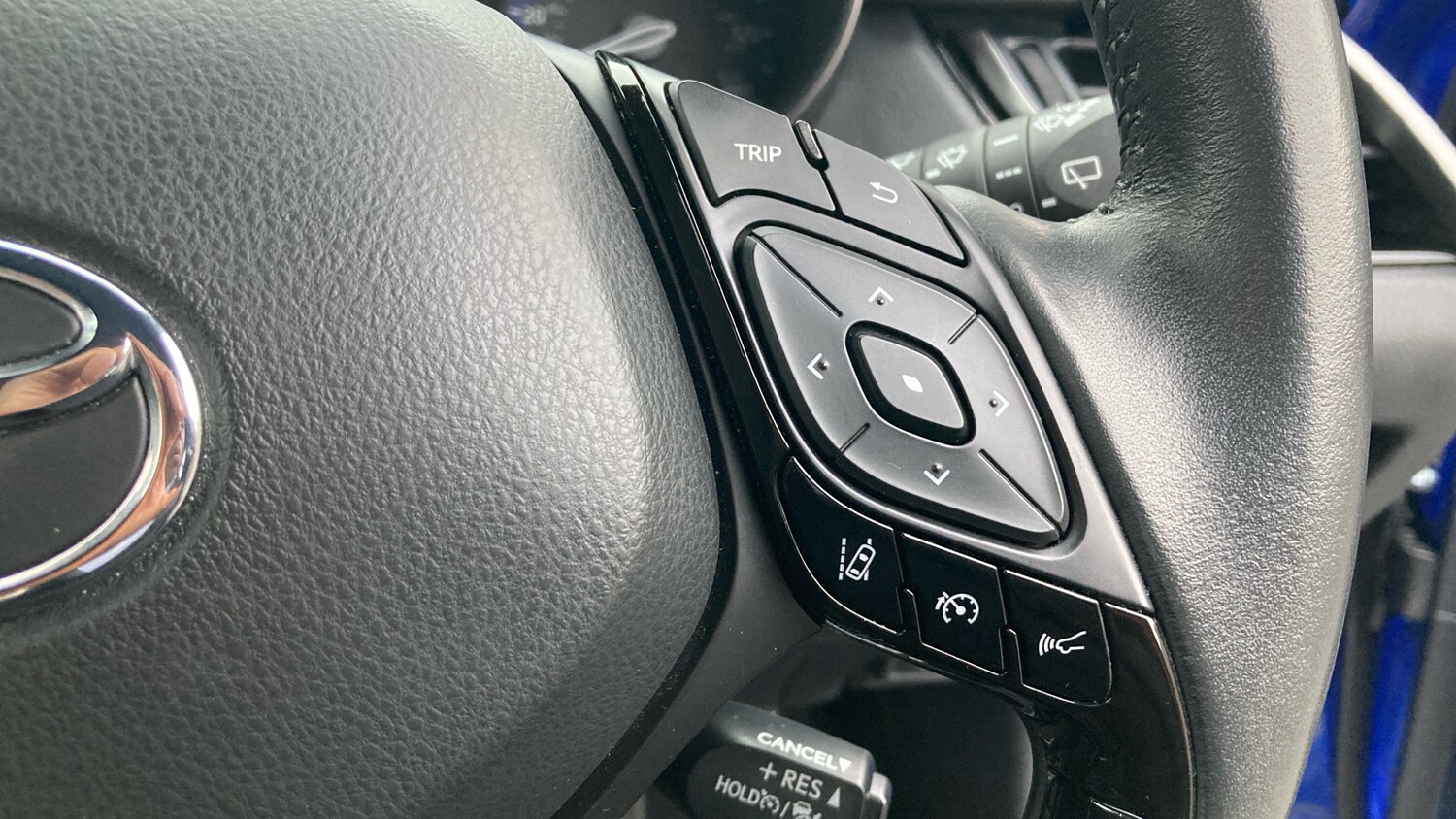 Used Toyota C-HR 2022 for sale - 76219099: Photo 23